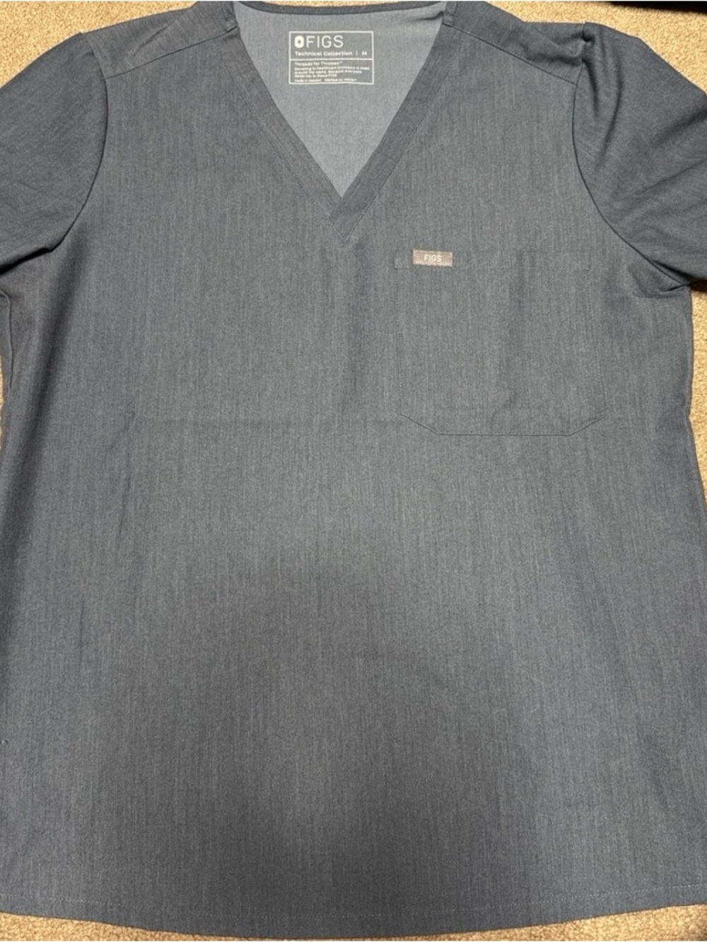 FIGS V-Neck Scrub Top in Heather denim